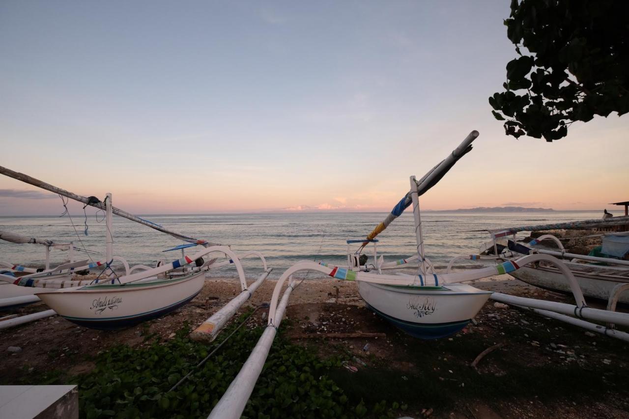 Adara Beach Huts Batununggul Exterior foto